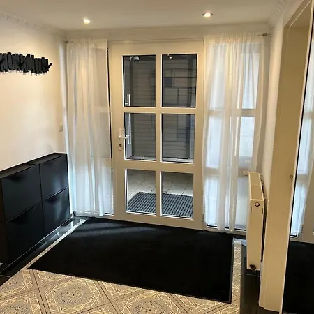 Mit Privatparkplatz, Terrasse Und Stadtnaehe Prázdninový dům Brémy